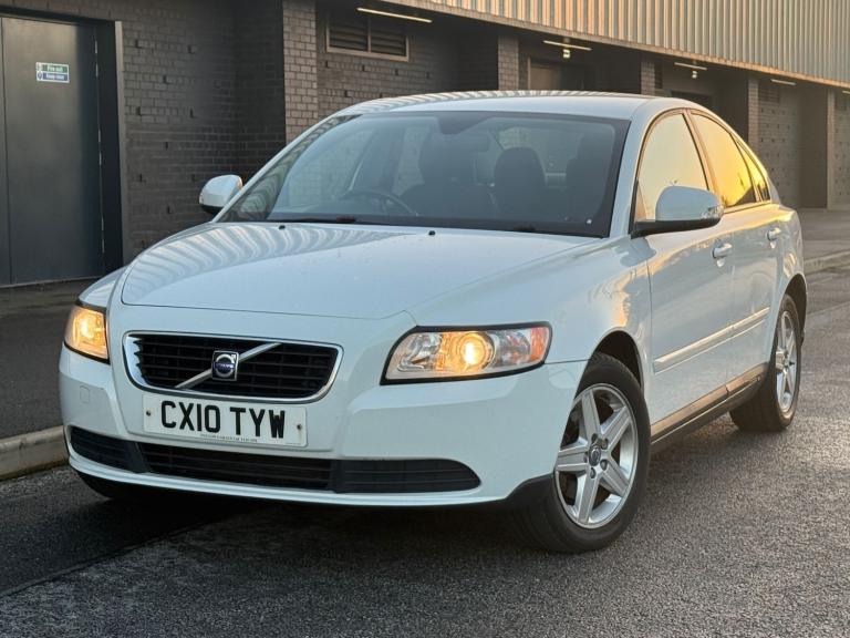 2010 Volvo S40 1.6 S 4dr SALOON Petrol Manual