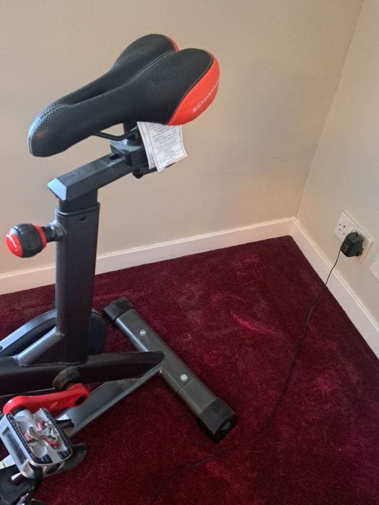 Schwinn ic8 exercise bike