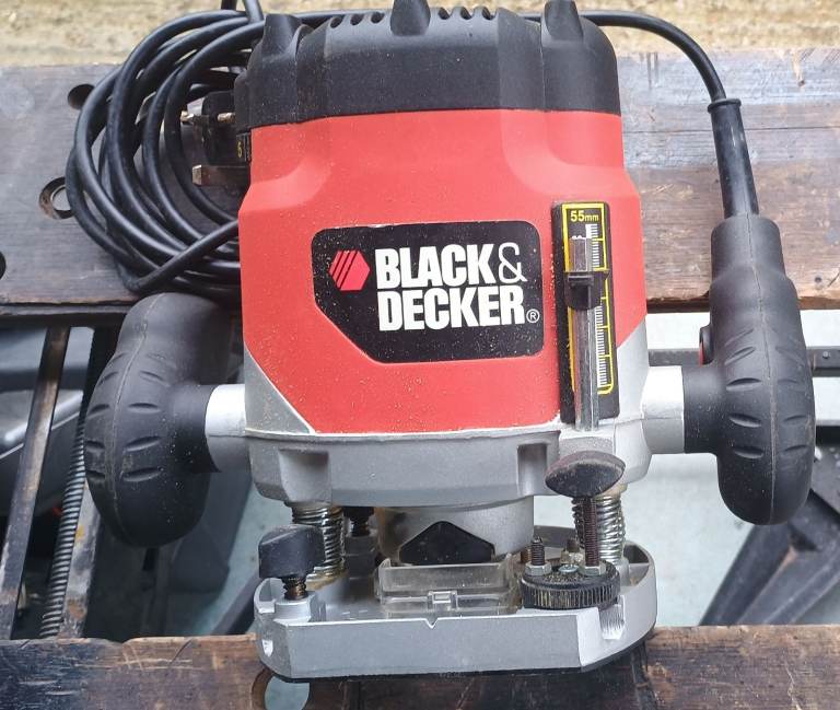 Black and Decker Router