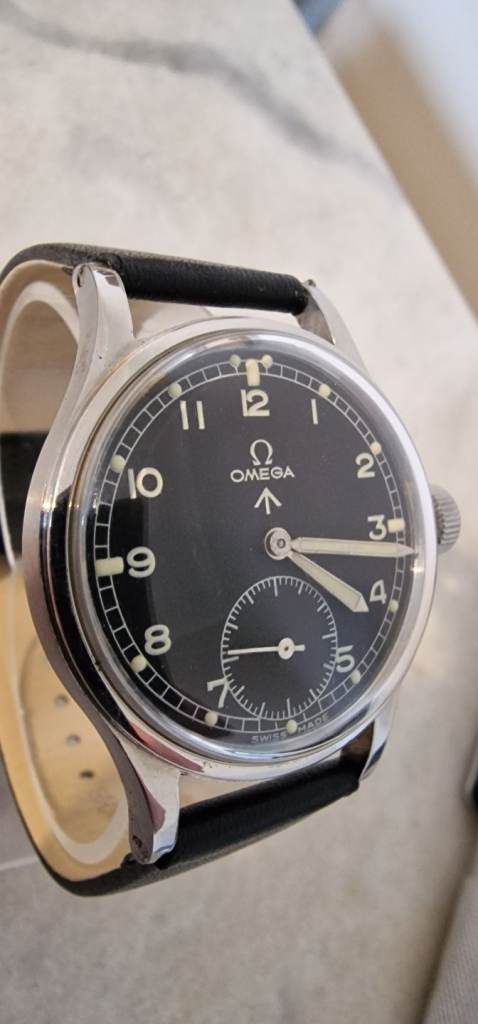 Omega Dirty Dozen vintage mechanical watch 1944