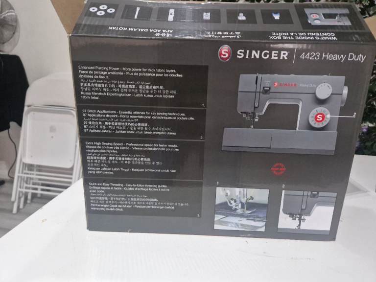 Singer 4423 Heavy Duty Sewing Machine - Brand New