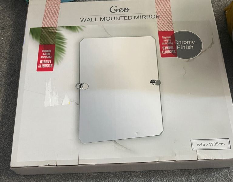 New Geo Wall Mounted Mirror – Chrome Finish H45 x W35cm
