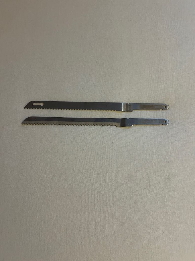 Electric Knife Blades – Good Condition