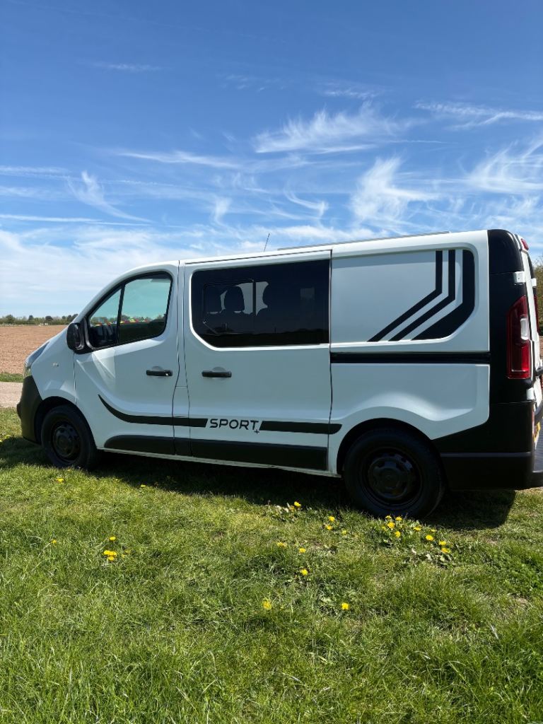 Vauxhall vivaro camper 