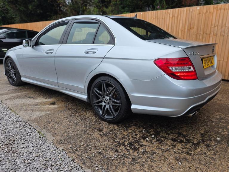 2013 Mercedes-Benz C Class C220 CDI BlueEFFICIENCY AMG Sport Plus 4dr Auto SALOON DIESEL Automatic