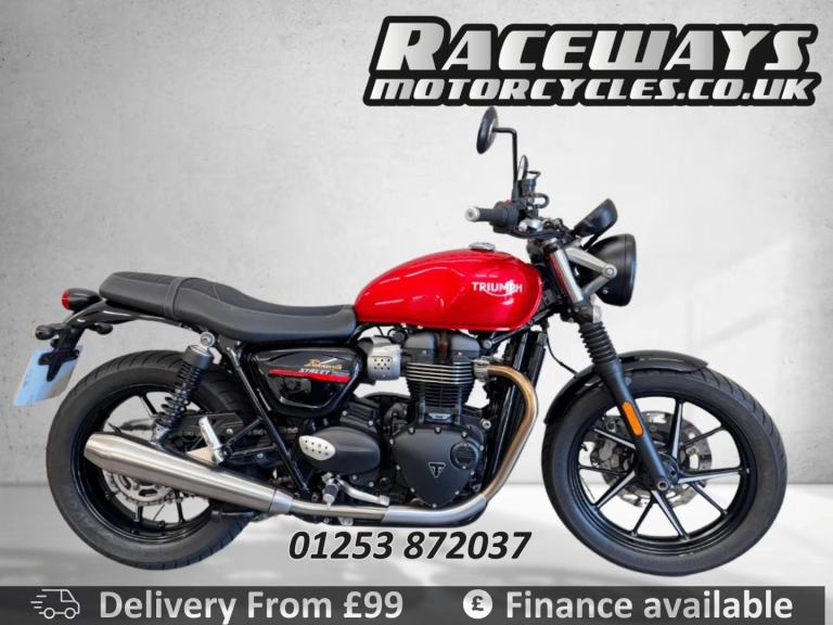 TRIUMPH STREET TWIN 2020 20 REG 11,119 MILES RED USED MOTORCYCLE 900CC