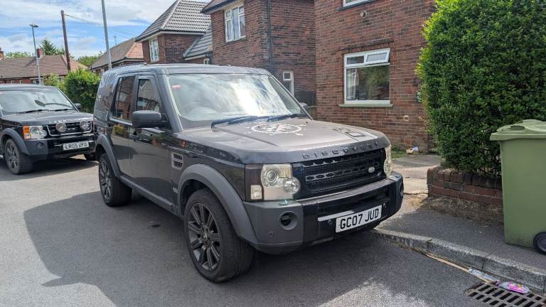 Land Rover Discovery 3 spares or repairs 