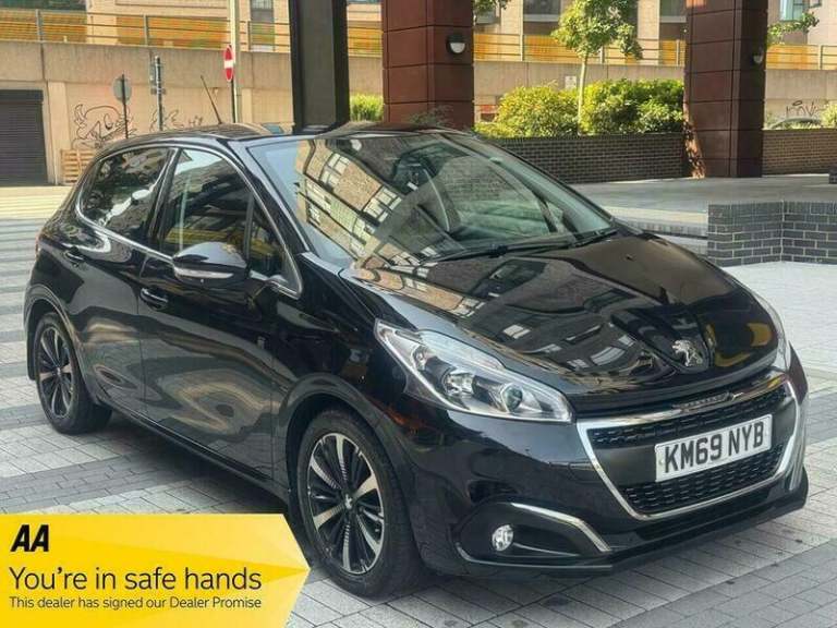 2019 Peugeot 208 1.5 BlueHDi Tech Edition Euro 6 (s/s) 5dr HATCHBACK Diesel Manual