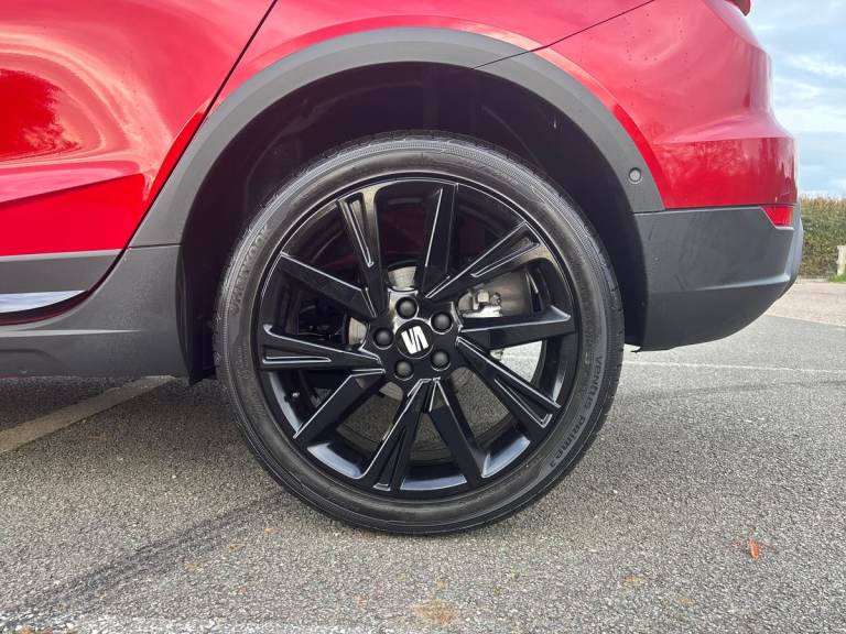 2025 SEAT Arona 1.0 TSI 115 FR Black Edition 5dr Hatchback PETROL Manual