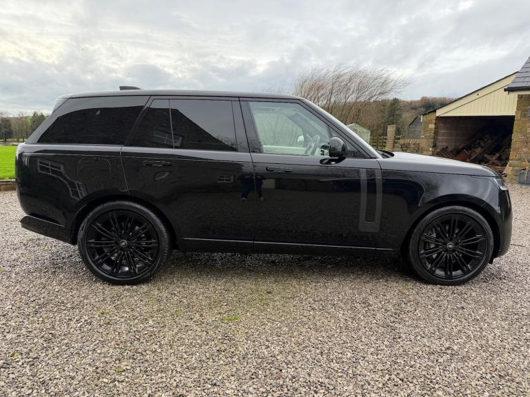 2022 Land Rover Range Rover 3.0 P400 MHEV HSE Auto 4WD Euro 6 (s/s) 5dr ESTATE Petrol Automatic