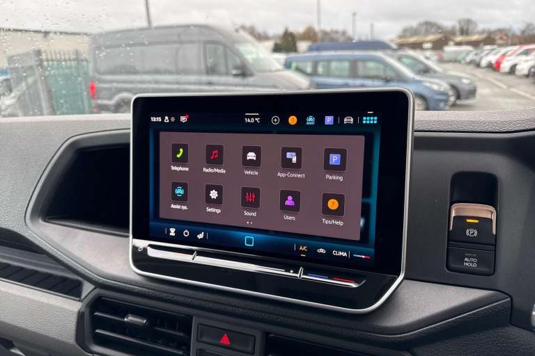 2025 Volkswagen Crafter 2.0 TDI 140PS Commerce High Roof Van PANEL VAN DIESEL Manual