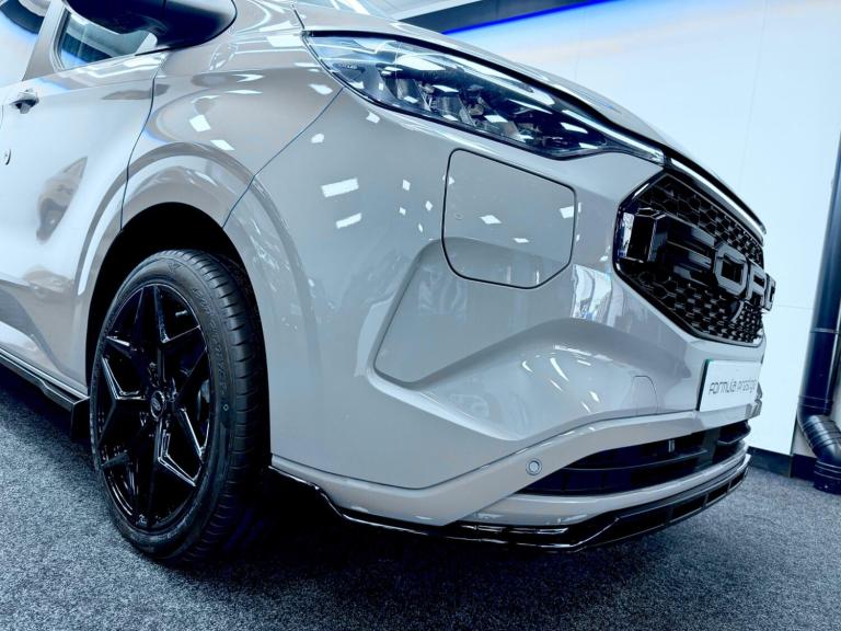 2024 Ford E-Tourneo Custom 340 65kWh Titanium Auto L1 5dr MPV Electric Automatic