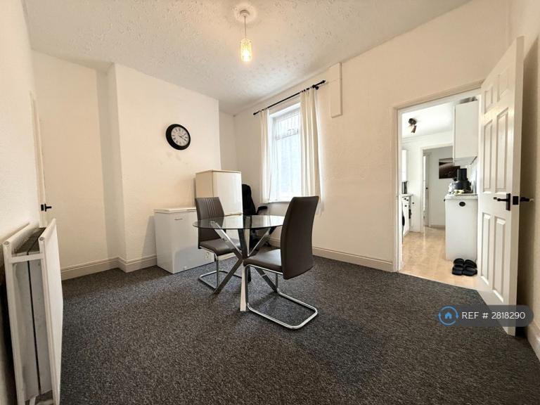 2 bedroom house in Napier St, Darlington, DL3 (2 bed) (#2818290)