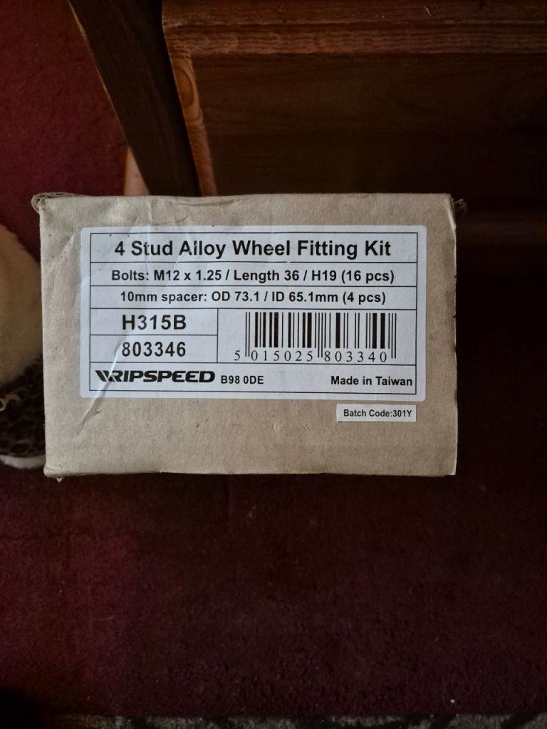 4stud alloy wheel fitting kit RIPSPEED