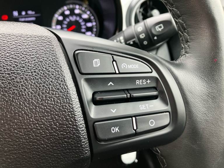 2022 Hyundai i10 1.2 MPi Premium 5dr Auto Hatchback PETROL Automatic