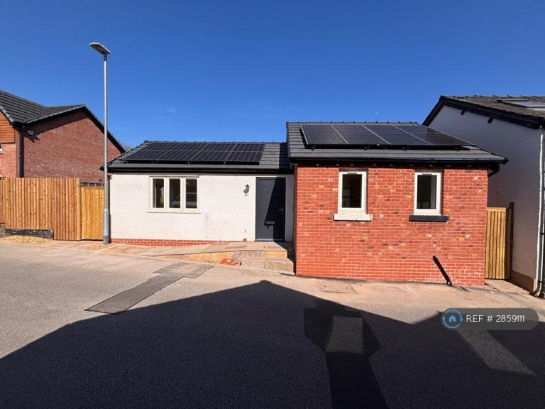 1 bedroom house in Old Paddock Gardens, Preston, PR5 (1 bed) (#2859111)