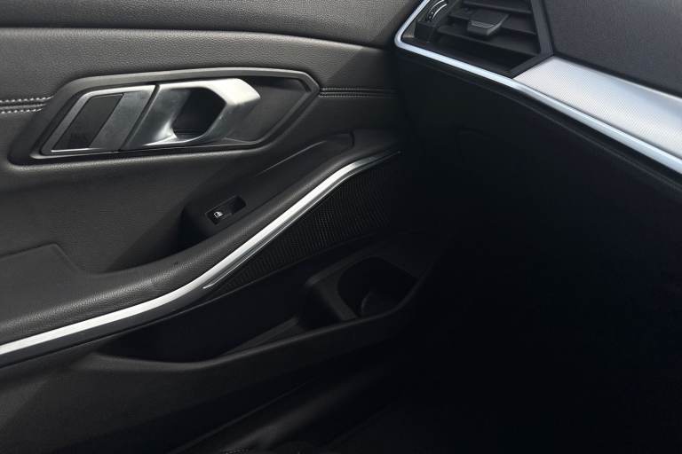 2020 BMW 3 Series 2.0 320d MHT M Sport Auto Euro 6 (s/s) 4dr Saloon DIESEL Automatic