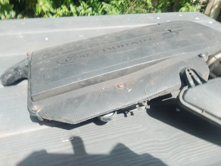 Ford fiesta mk6 ST airbox 