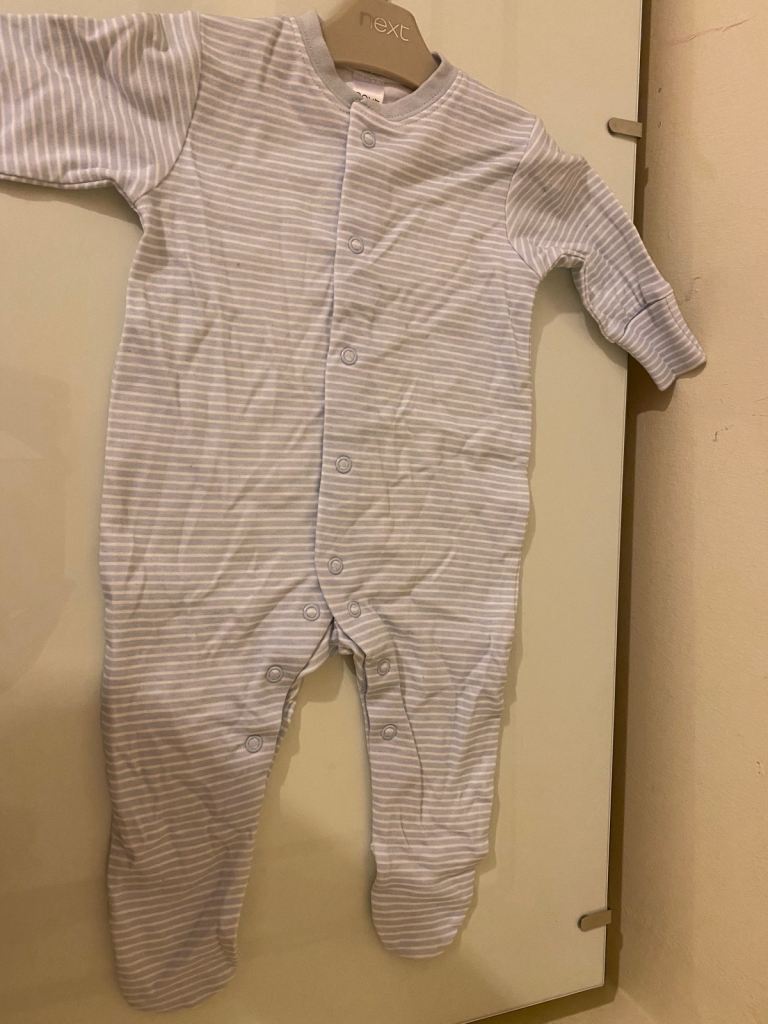 New Baby bodysuit 