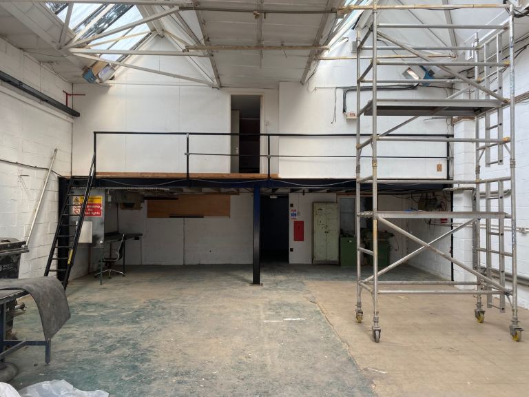 Industrial unit to let with office space 