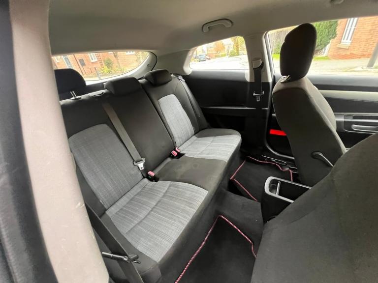 2010 Kia Pro Ceed 1.4 1 3dr HATCHBACK Petrol Manual