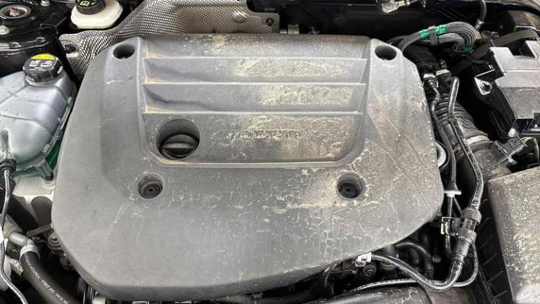 2025 Volvo XC40 Ultra B4 Mild hybrid Petrol Bright Automatic SUV Hybrid Automatic