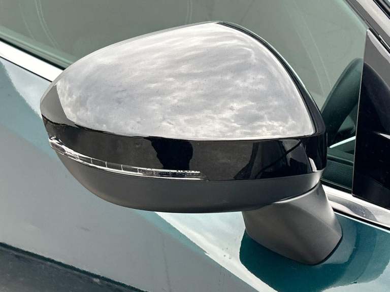 2025 Nissan Qashqai 1.3 DiG-T MH Acenta Premium 5dr HATCHBACK PETROL Manual