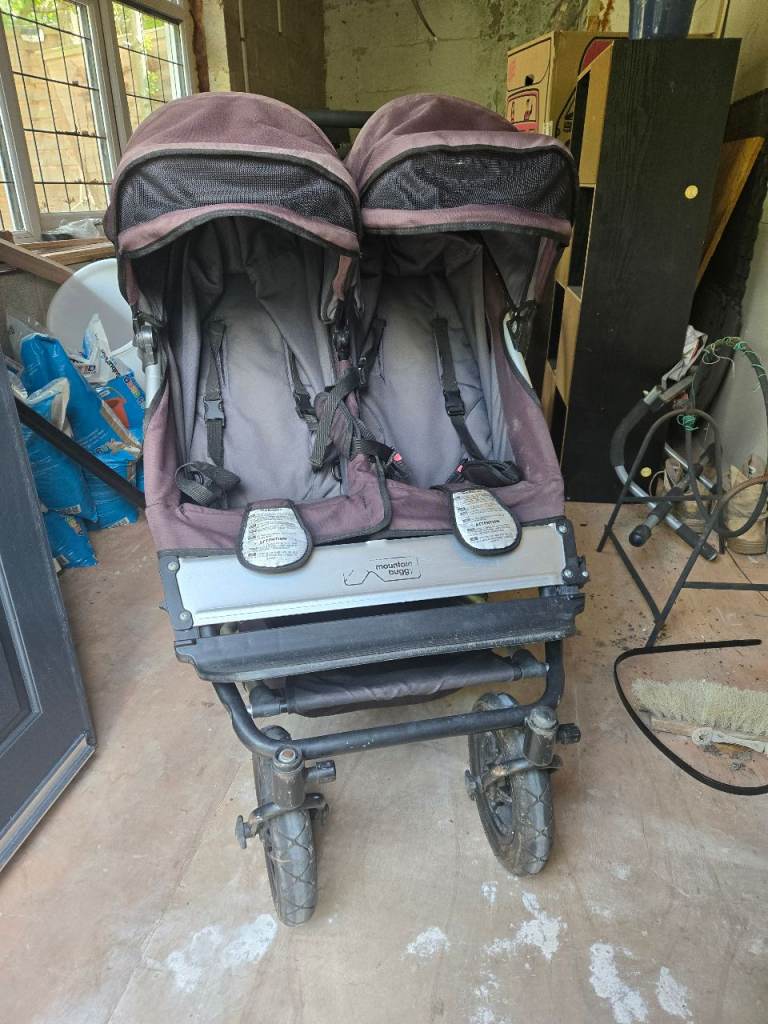 Mountain Buggy Double Pram – Good Condition