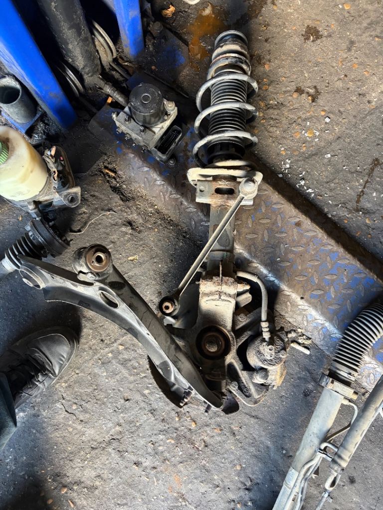 2010. To. 2014. VW. Polo. Front. Shocks. Hub. Wishbone. Steering. Rack. Available 
