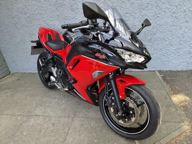 2025 Kawasaki Ninja 650 40th Anniversary Edition