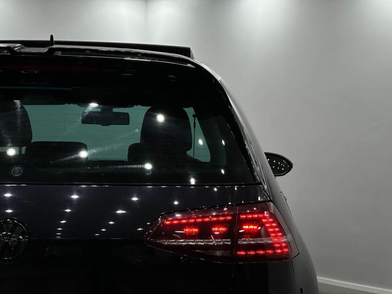 2016 Volkswagen Golf 2.0 TSI BlueMotion Tech R DSG 4Motion Euro 6 (s/s) 3dr HATCHBACK Petrol Auto...