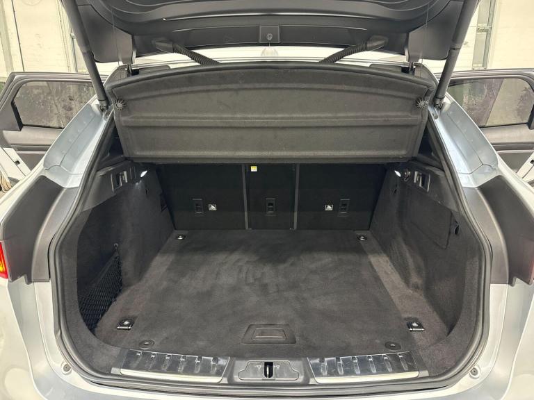 2019 Jaguar F-Pace 2.0 D180 R-Sport SUV 5dr Diesel Auto AWD Euro 6 (s/s) (180 ps) ESTATE Diesel A...