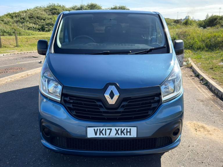 2017 Renault Trafic Business+ - Crew Cab - Long MOT - 2 Keys - ULEZ Compliant