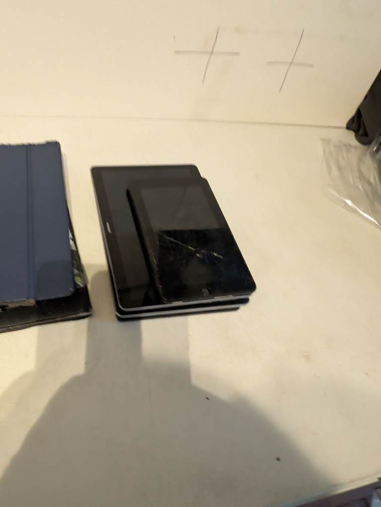 set of 4 broken tablet spare or repair