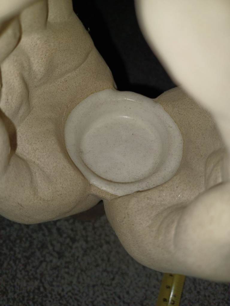 Beautiful ceramic sculpture NEW