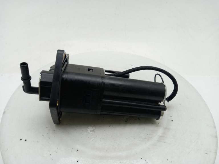 Ktm 890 Fuel Pump 2015-2022 0.9l Unknown 64107088100