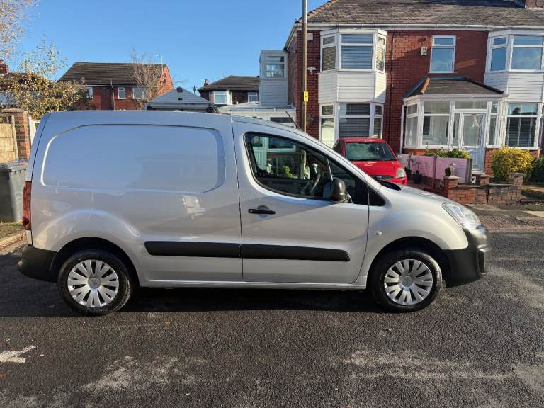 CITROEN BERLINGO Van Very Clean Condition Side loader 