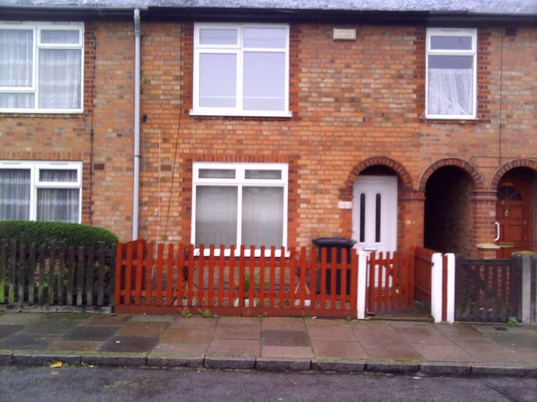 3 Bedroom | 1 bath | Extended kitchen | Belgrave Area Leicester LE4 | Mid-terrace home