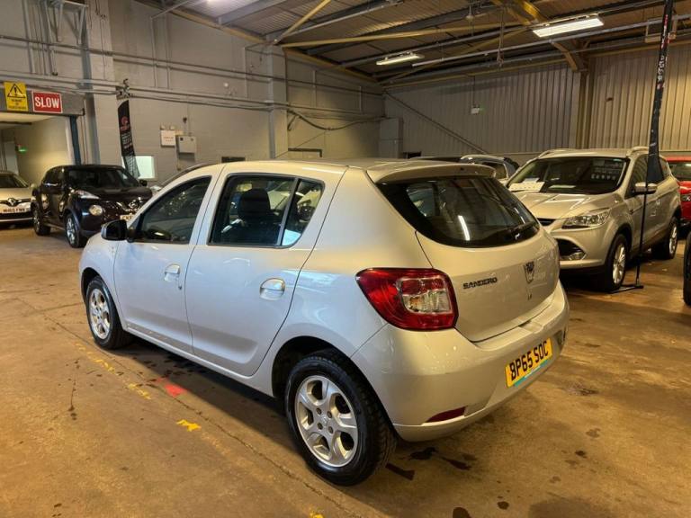 2015 Dacia Sandero 1.5 dCi Laureate 5dr HATCHBACK DIESEL Manual