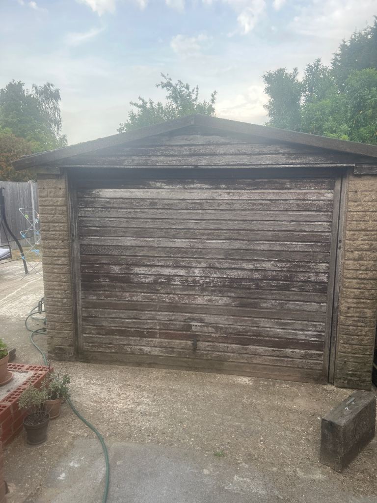 Pre fab garage for free 