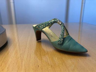 Miniature shoe bag and hat collection