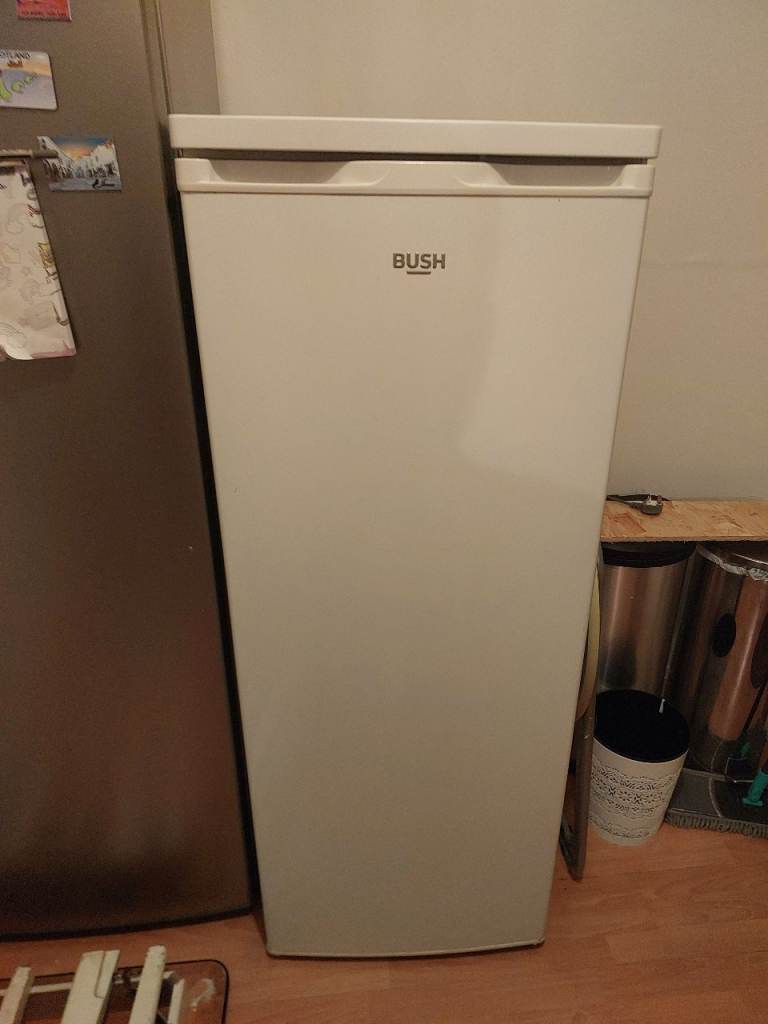 Bush fridge - Tall larder