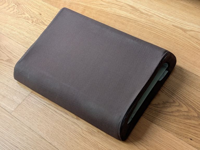 Belkin CushTop Laptop Stand Cushion Support F8N044 Brown & Teal Notebook Rest