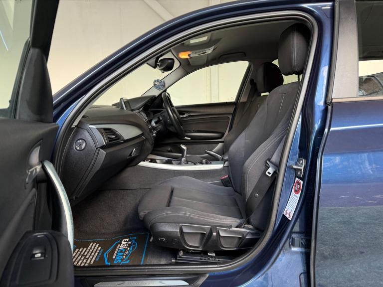 2015 BMW 1 Series 1.6 118i Sport Euro 6 (s/s) 5dr HATCHBACK Petrol Manual