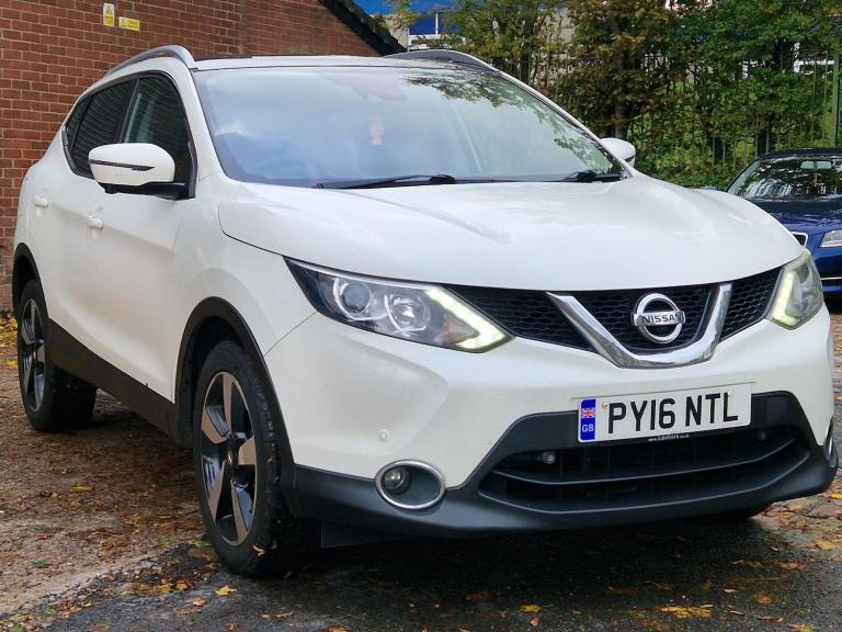 2016 Nissan Qashqai 1.5 dCi N-Connecta 2WD Euro 6 (s/s) 5dr HATCHBACK Diesel Manual