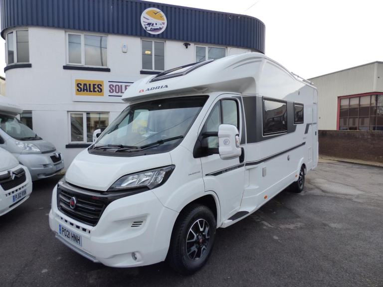 Adria Matrix 600 DT Plus Motorhome DIESEL AUTOMATIC 2021/21