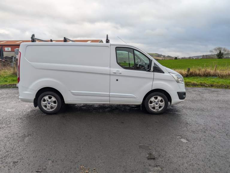 2016 Ford, TRANSIT CUSTOM, Panel Van, 2016, Manual, 2198 (cc)
