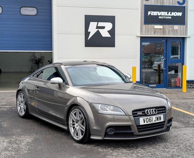  2011 AUDI TTS 2.0 TFSI Quattro Black Edition, mk2, manual, rare Dakota Grey
