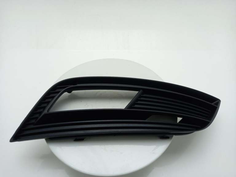 Audi A4 Grille Mk4 (B8) Right Foglight Grille 2012-2015 8k0807682k