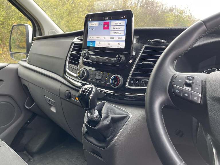 2022 Ford Transit Custom 2.0 300 EcoBlue Limited L2 H1 Euro 6 (s/s) 5dr PANEL VAN Diesel Manual